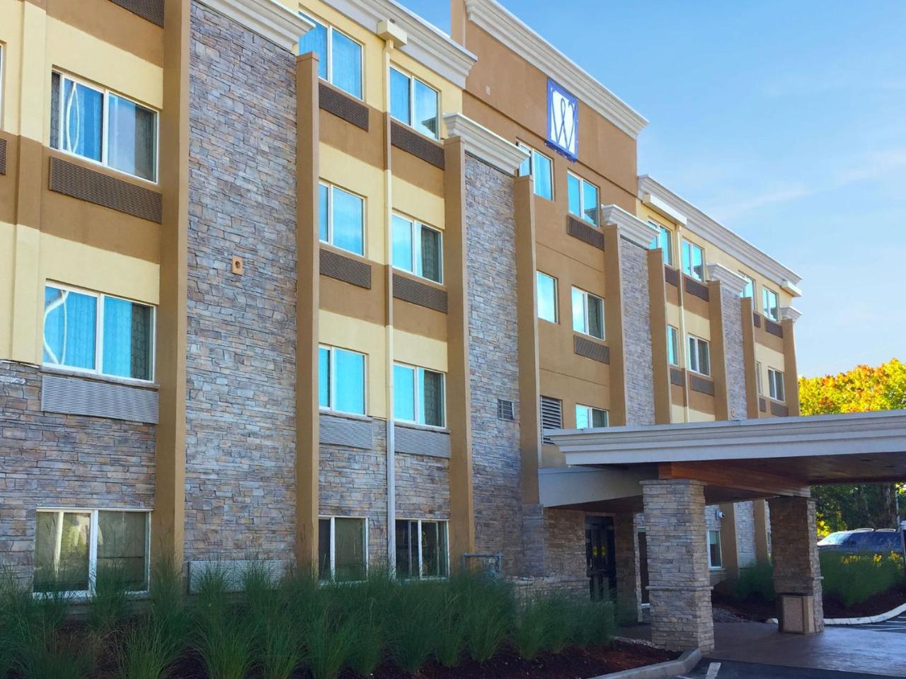 Comfort Inn & Suites Tigard Near Washington Square Экстерьер фото